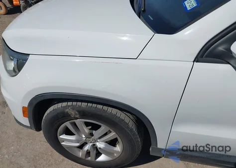 2013 Volkswagen Tiguan S from USA, damaged, VIN WVGAV7AX9DW538124